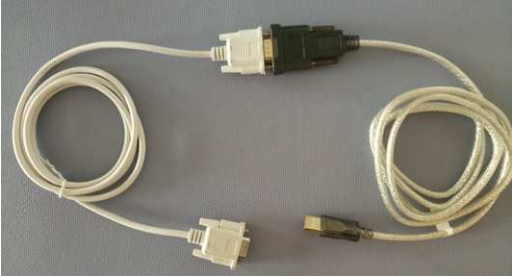  232 交叉線為一頭公一頭母，USB 為公頭