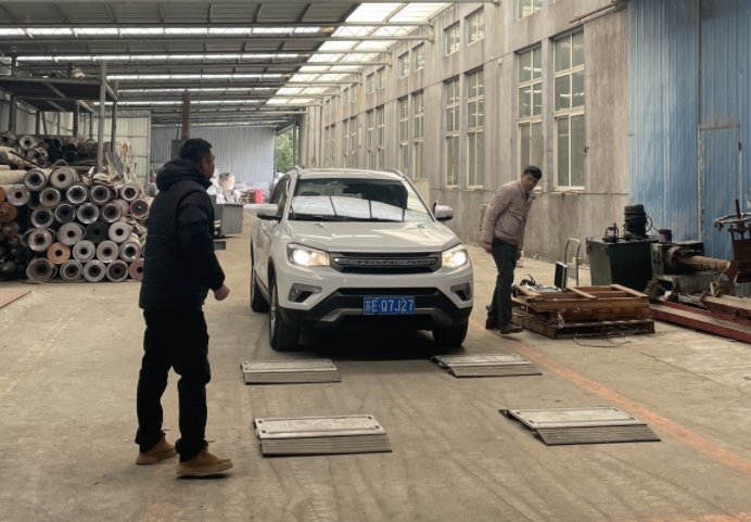 軸重秤（汽車稱重板）在新材料企業(yè)中的應用案例分享